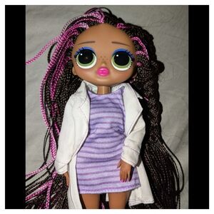 Lol Surprise OMG Honeylicious Fashion Doll